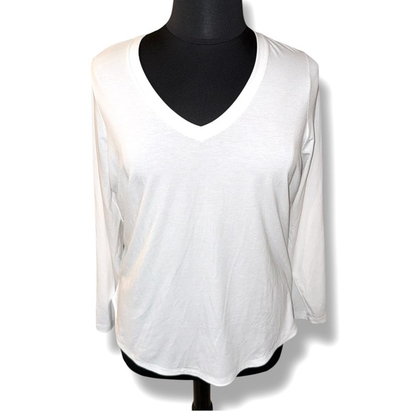 ATHLETA Essential V-Neck Long-Sleeve Top - White 1X - Picture 4 of 15